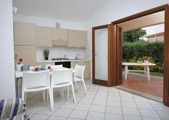 Residenze Sole 2* 圣特奥多罗