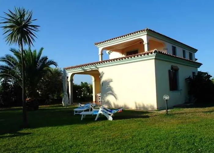 Residenze Sole 酒店 圣特奥多罗